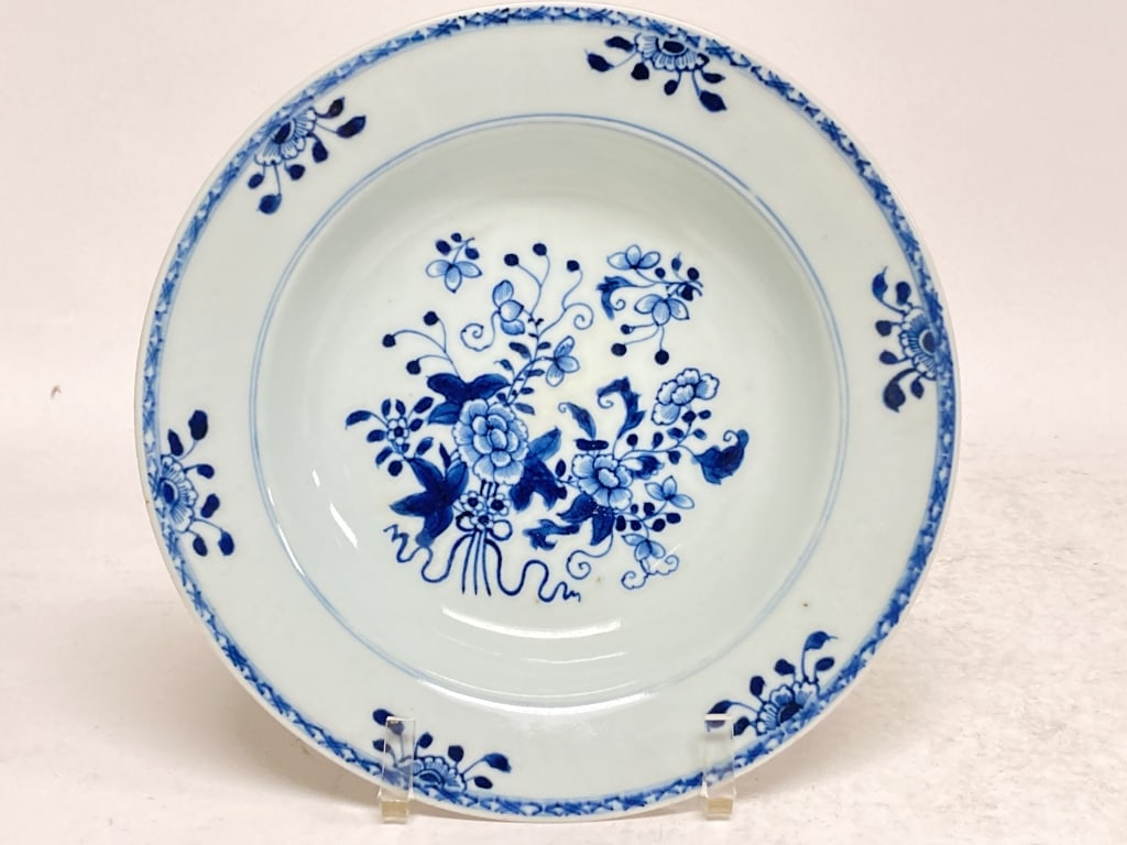 18-19th C. Chinese Export Porcelain B&W Plate (1 of 3)