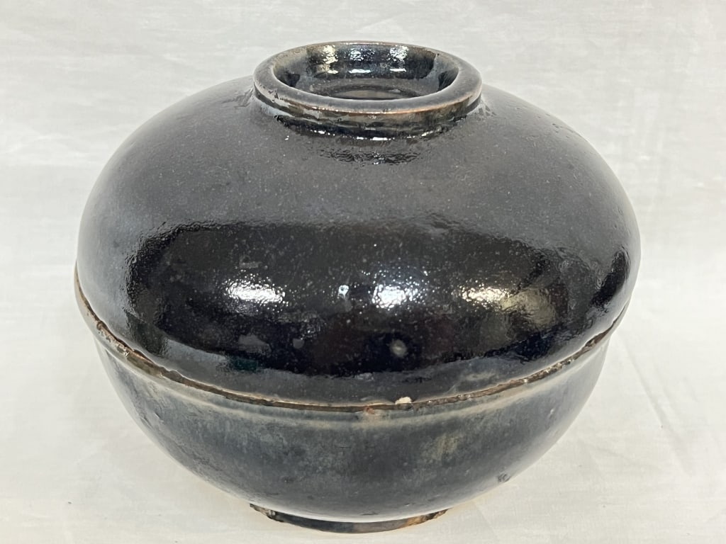 Song/Yuan Chinese Porcelain Black Glaze Covered Bo (1 of 4)
