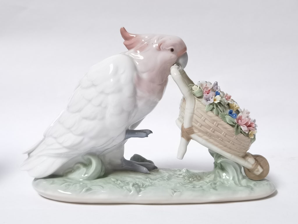 Lladro Spain Porcelain How Skillful! Bird Figurine: Lladro Spain Porcelain How Skillful! Bird Figurine, 8.75in by 5.5in