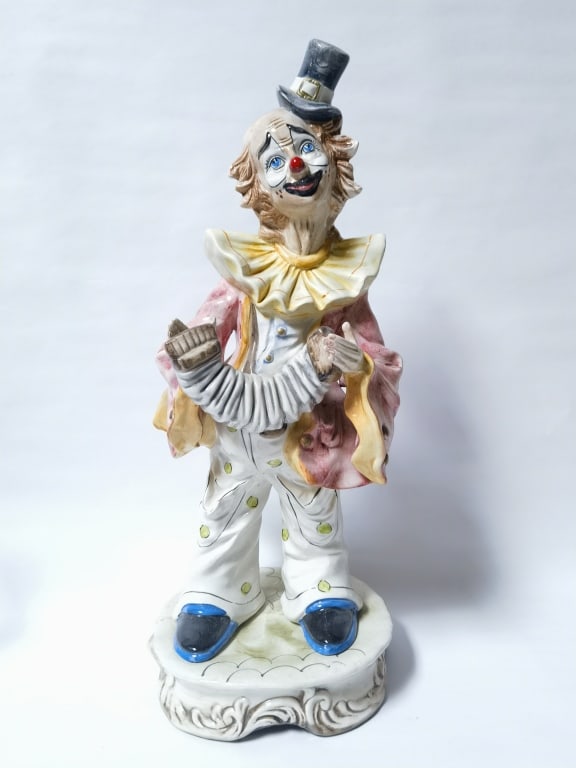 Large Capodimonte Porcelain Clown Figurine (1 of 6)