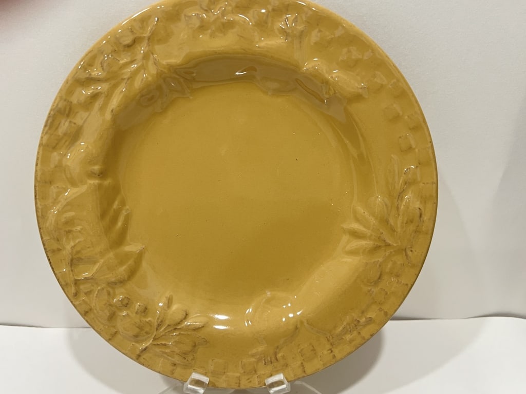 Riviera Van Beers Home Grown Stoneware Charger: Riviera Van Beers Home Grown Stoneware Charger, 8.5in