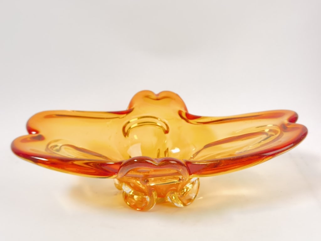 Vintage Murano Italy Amber Art Glass Flower Bowl: Vintage Murano Italy Amber Art Glass Flower Bowl, 11.25in by 3.25in