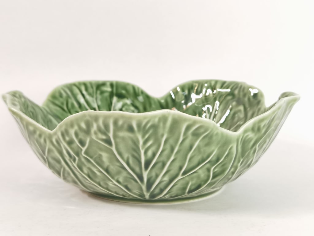 Vintage Bordallo Pinheiro Porcelain Cabbage Bowl (1 of 4)
