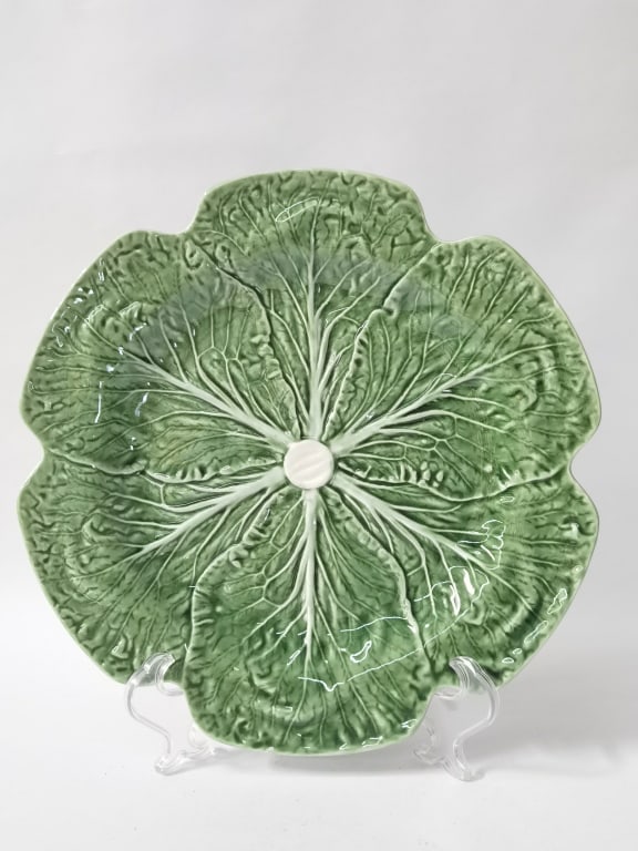 Vintage Bordallo Pinheiro Porcelain Cabbage Plate: Vintage Bordallo Pinheiro Porcelain Cabbage Plate, 12in