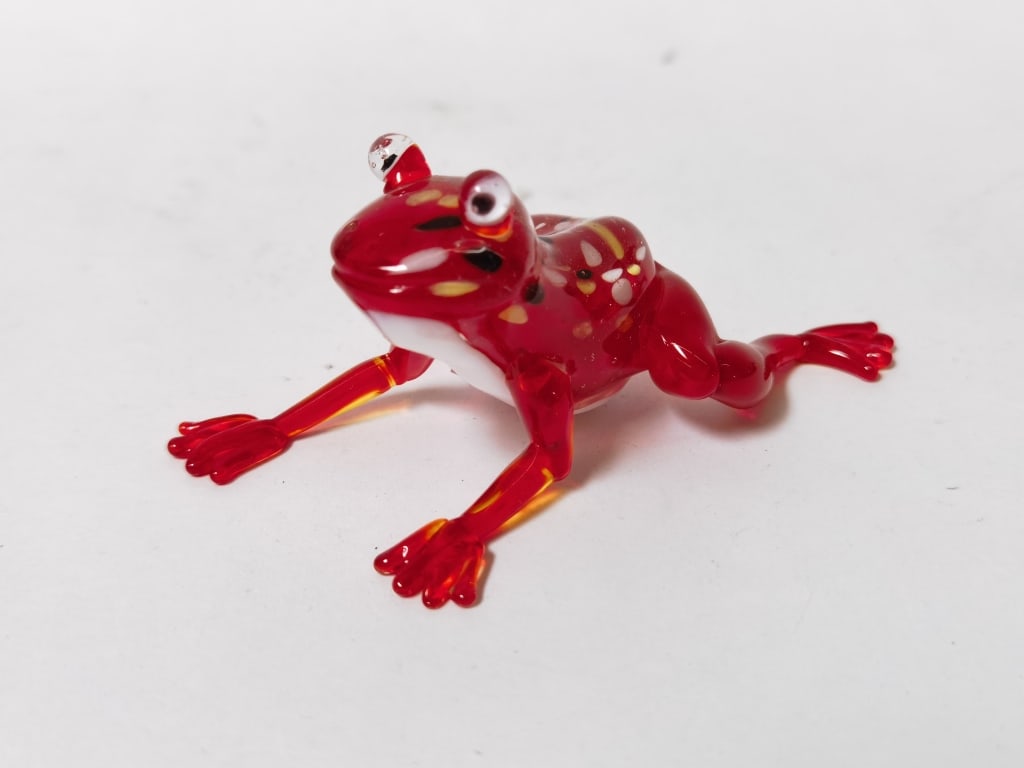 Vintage Murano Italy Red Art Glass Frog (1 of 3)