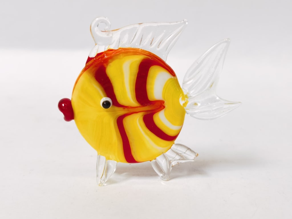 Vintage Murano Italy Yellow/Red Art Glass Fish (1 of 4)