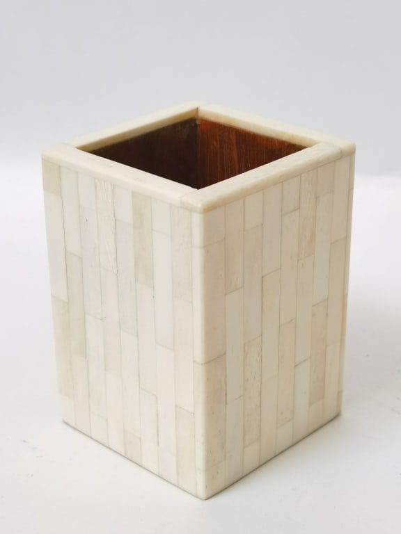 India Rectangular Bone Inlay Pen or Brush Pot: India Rectangular Bone Inlay Pen or Brush Pot, 3.5in by 2.5in