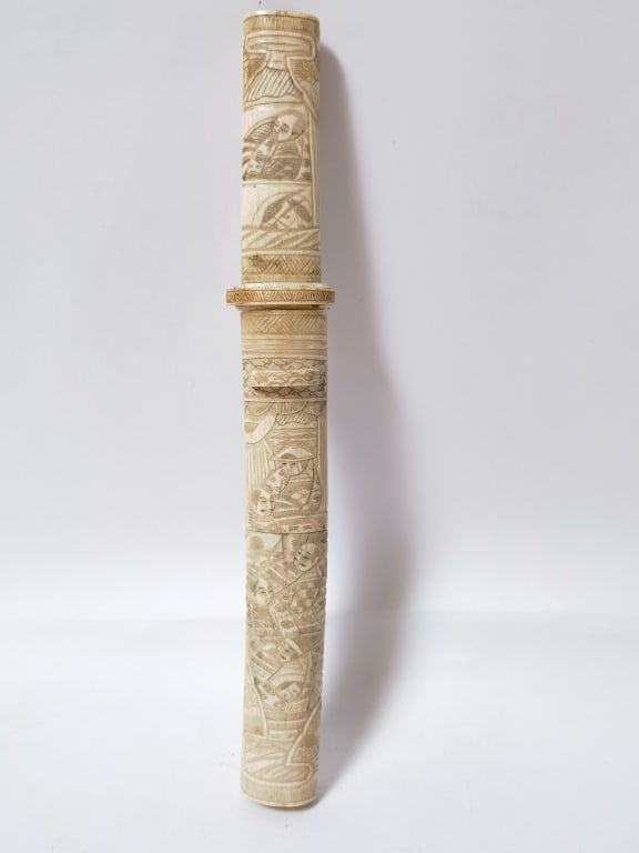 Japanese Bone Carved Knife (1 of 6)