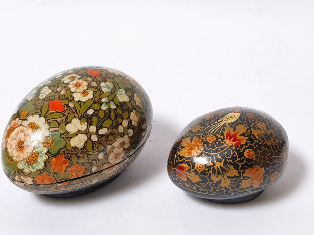 Pr. of India Papier-Mâché Floral Egg Boxes (1 of 3)
