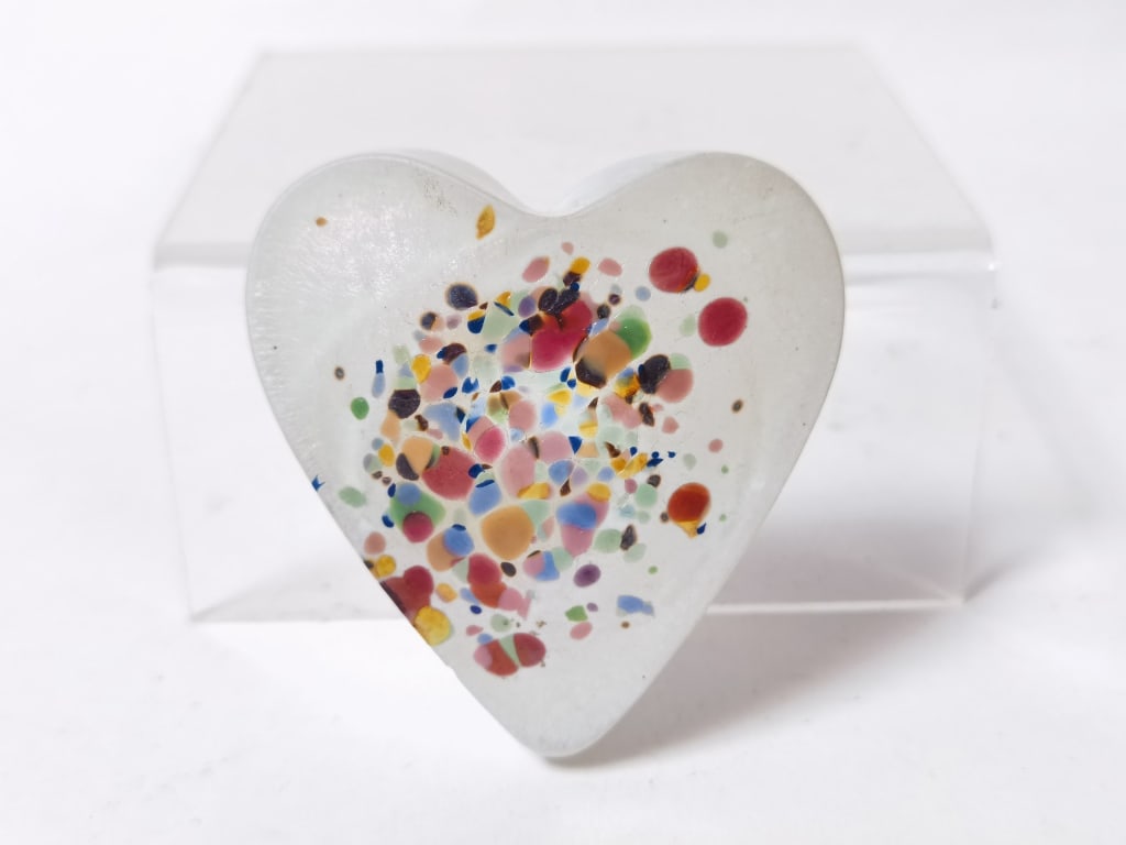 Frosted Iridescent Spatter Glass Heart Paperweight (1 of 3)
