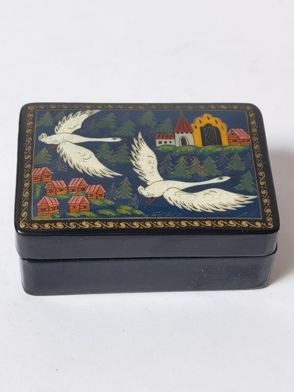 Miniature Russian Flying Swans Lacquer Box (1 of 3)