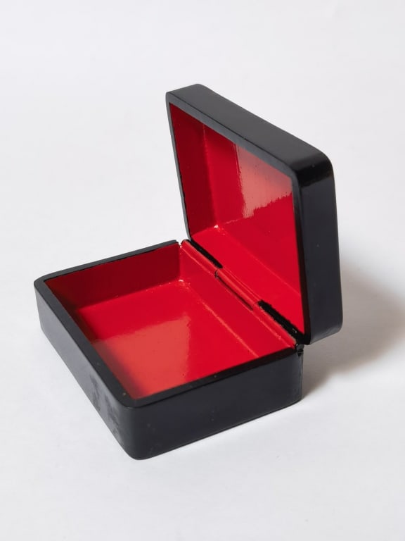 Miniature Russian Flying Swans Lacquer Box - 3
