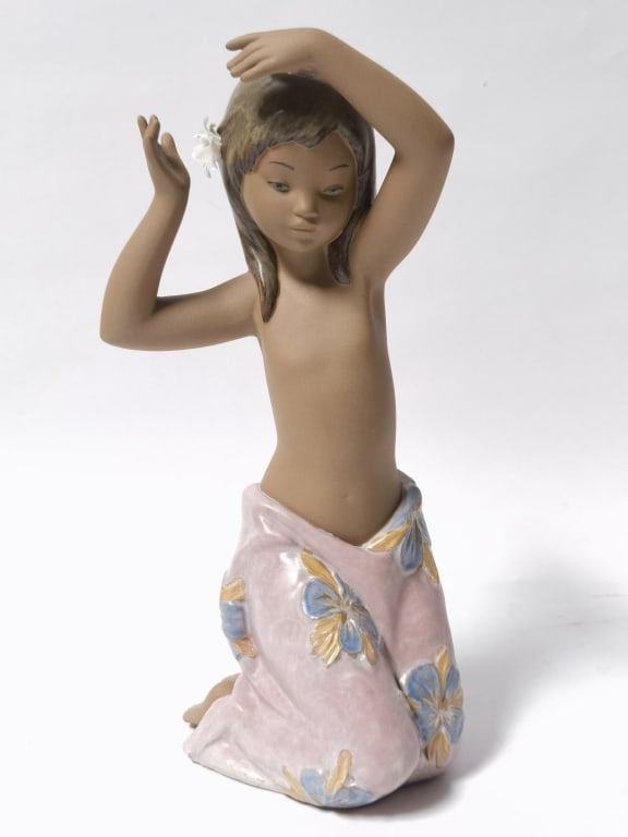 Lladro Spain Porcelain "Island Girl" Figurine (1 of 5)