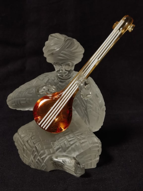 Saint Louis Frosted Crystal Musician Figurine (1 of 5)