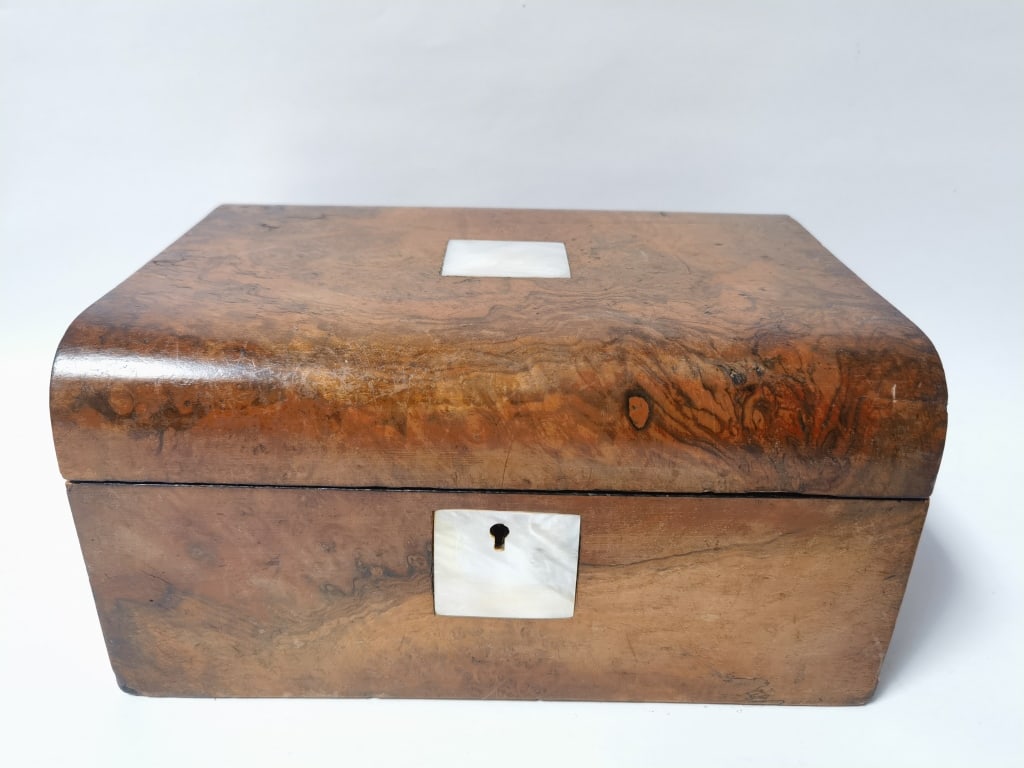 Victorian-Era Mother-of-Pearl Inlay Walnut Tea Cad (1 of 7)