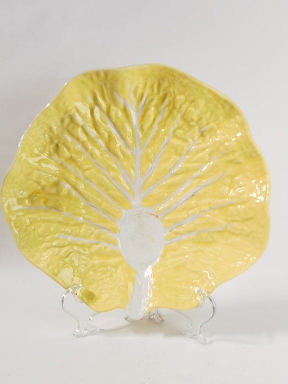 Large Secla Portugal Porcelain Yellow Cabbage Dish: Large Secla Portugal Porcelain Yellow Cabbage Dish, 12.5in