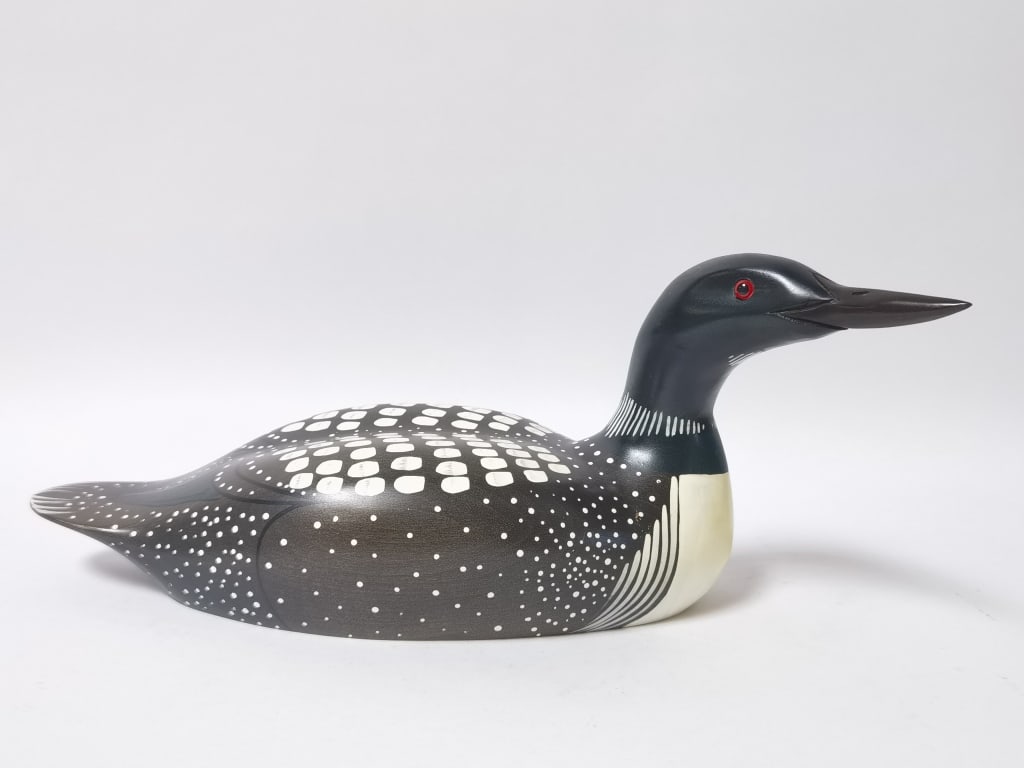 Country Traditions Ron Sadler Wood Loon Decoy (1 of 6)