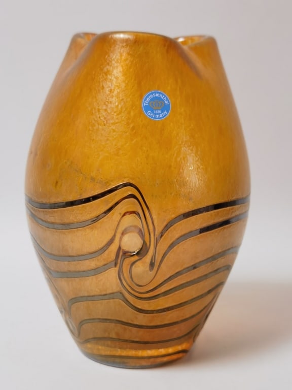 Theresienthal Art Glass Gilded Wave Vase: Theresienthal Art Glass Gilded Wave Vase, 7.5in by 5in