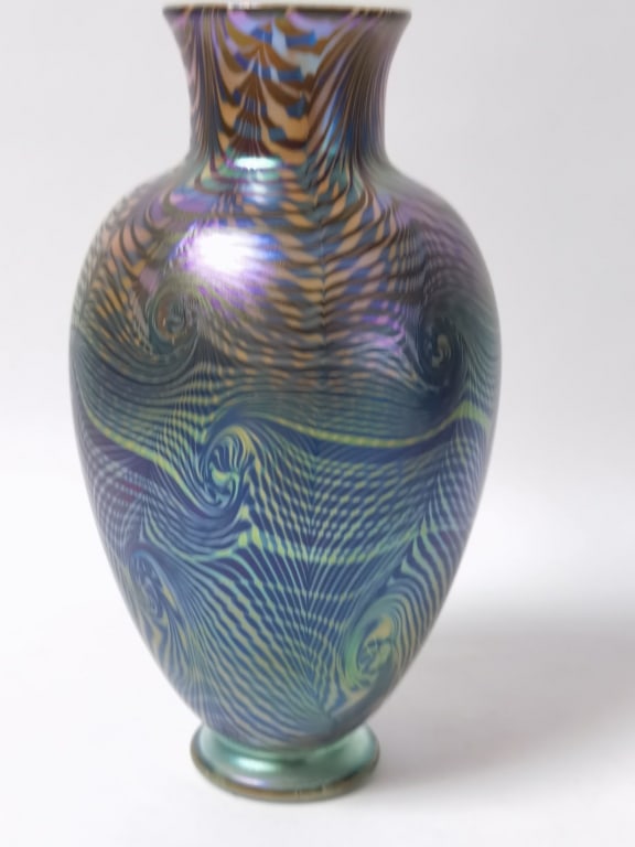 1982 Signed Santana Studio Iridescent Pulled Feath - 2
