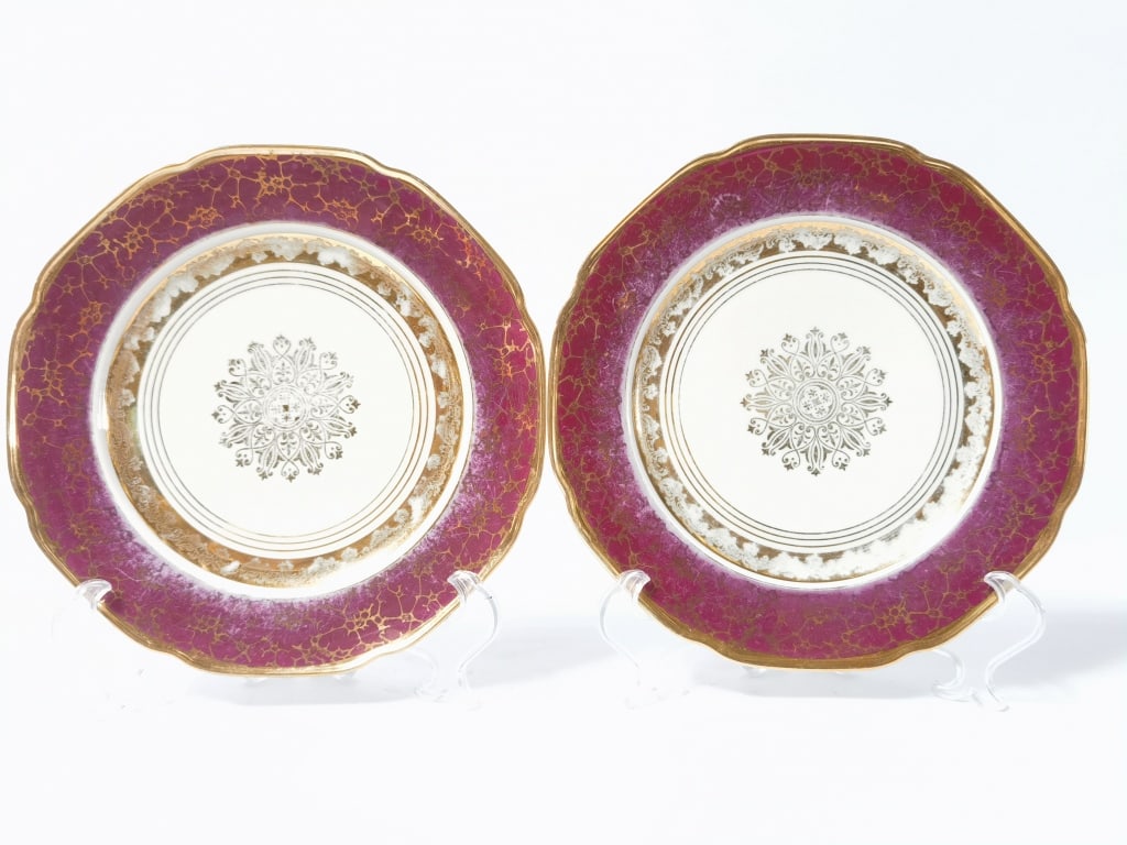 Pr. of Tirschenreuther Crimson and Gold Cabinet Pl (1 of 4)