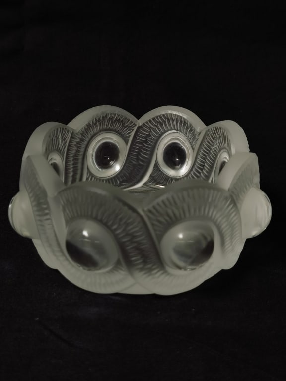 Lalique France Frosted Crystal "Nogent" Bowl: Lalique France Frosted Crystal "Nogent" Bowl, 4.5in