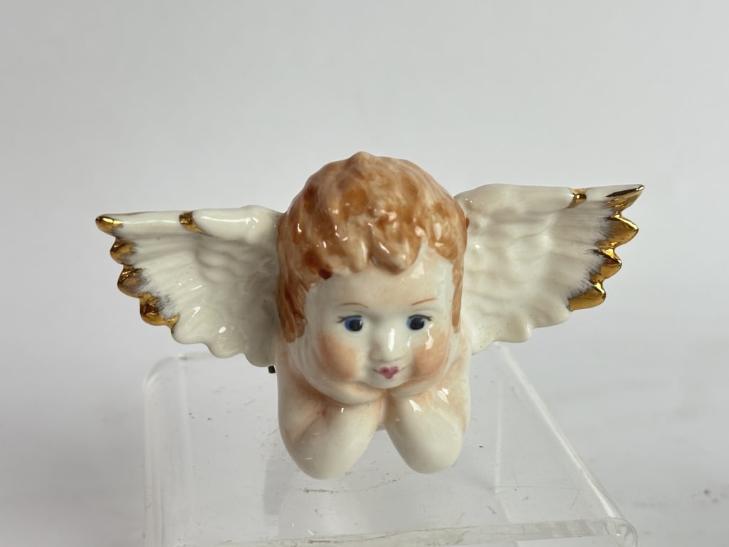 Vintage Studio USA Porcelain Angel Trinket Box (1 of 6)