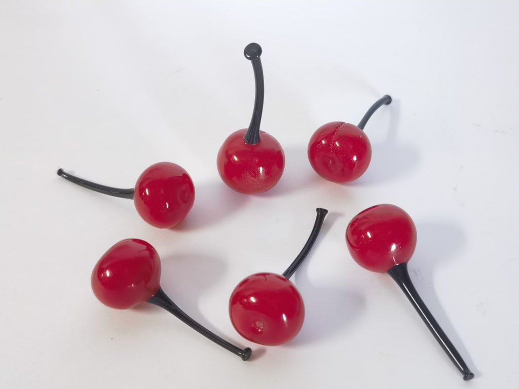 (6) Murano Italy Glass Cherries (1 of 4)