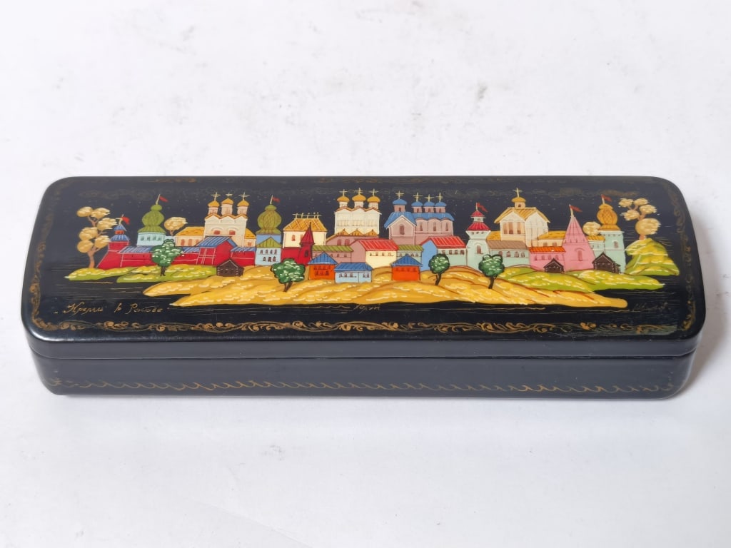 Vintage Signed Russian Elongated Palekh-Style Lacq (1 of 6)