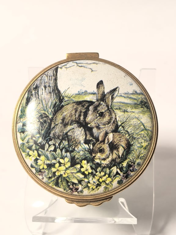 Vintage Kingsley Enamel Rabbit Illustration Trinke (1 of 4)