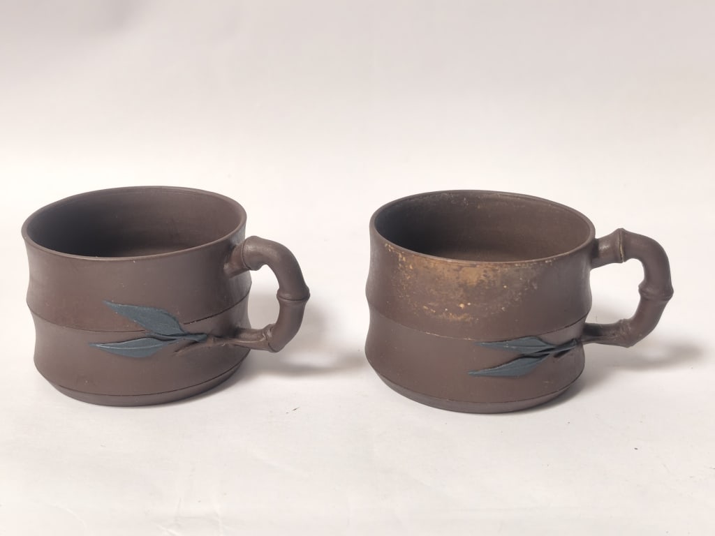 (2) Vintage "Zhou YunNan" Chinese YiXing ZiSha Cup (1 of 4)