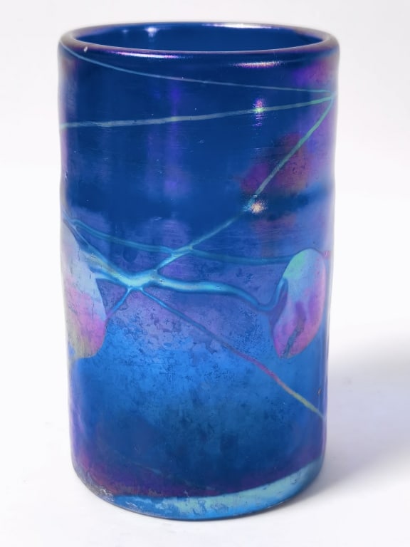 Signed Pettes Iridescent Studio Glass Vase (1 of 6)