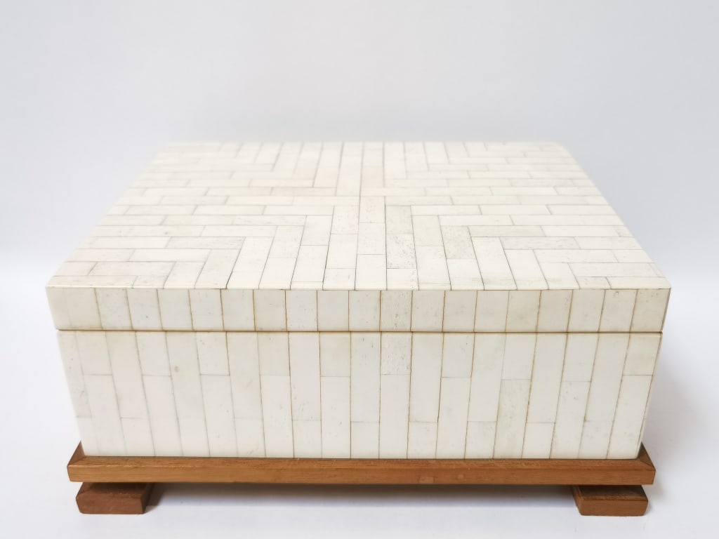 Large Vintage India Parquetry Bone Inlay Box (1 of 5)