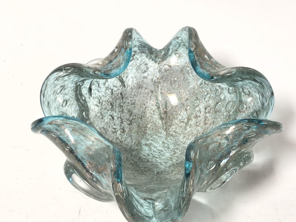 Murano Italy Aqua and Silver Dust Bullicante Glass: Murano Italy Aqua and Silver Dust Bullicante Glass Bowl, 6.5in by 3in