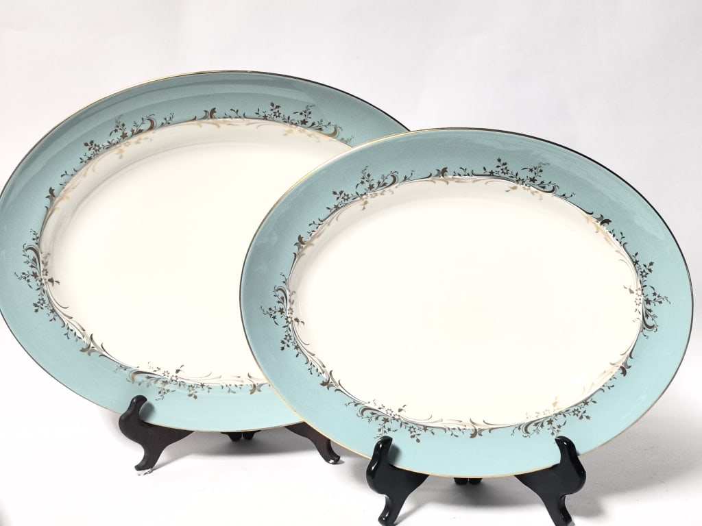 (2) Vintage Royal Doulton Porcelain Melrose Plates: (2) Vintage Royal Doulton Porcelain Melrose Plates, 16in by 12.5in and a smaller