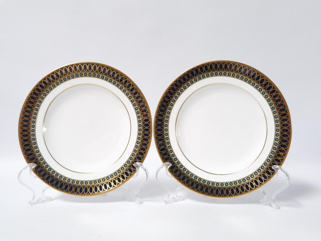 Pr. of 2001 Royal Crown Derby Veronese Plates (1 of 4)