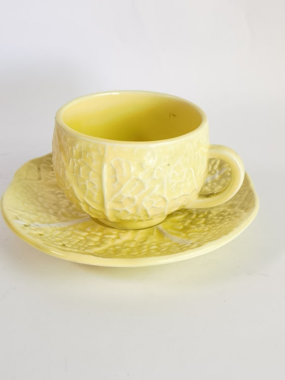 Vintage Secla Portugal Yellow Cabbage Cup Set: Vintage Secla Portugal Yellow Cabbage Cup Set, 6in