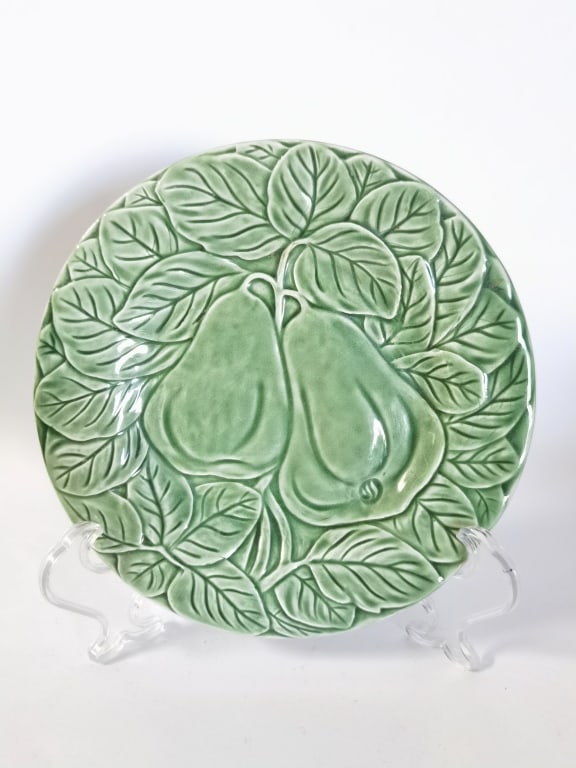 Bordallo Pinheiro Porcelain Green Pears Plate: Bordallo Pinheiro Porcelain Green Pears Plate, 7.75in