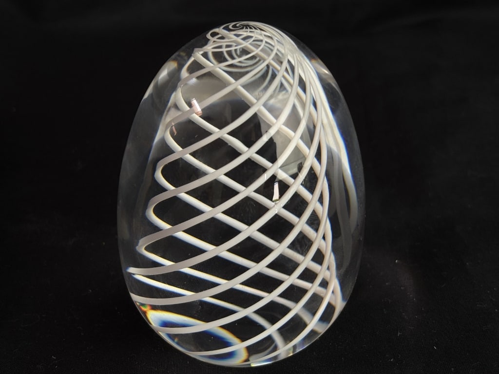 Vintage Steuben Crystal White Lattice Spiral Paper (1 of 4)