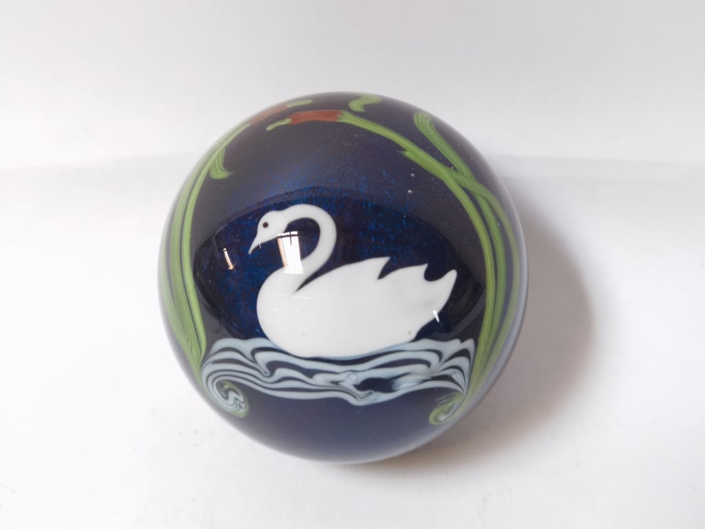 Limited Ed. Grant Randolph Studios White Swan Pape: Limited Ed. Grant Randolph Studios White Swan Paperweight, 80/5362, 2.5in