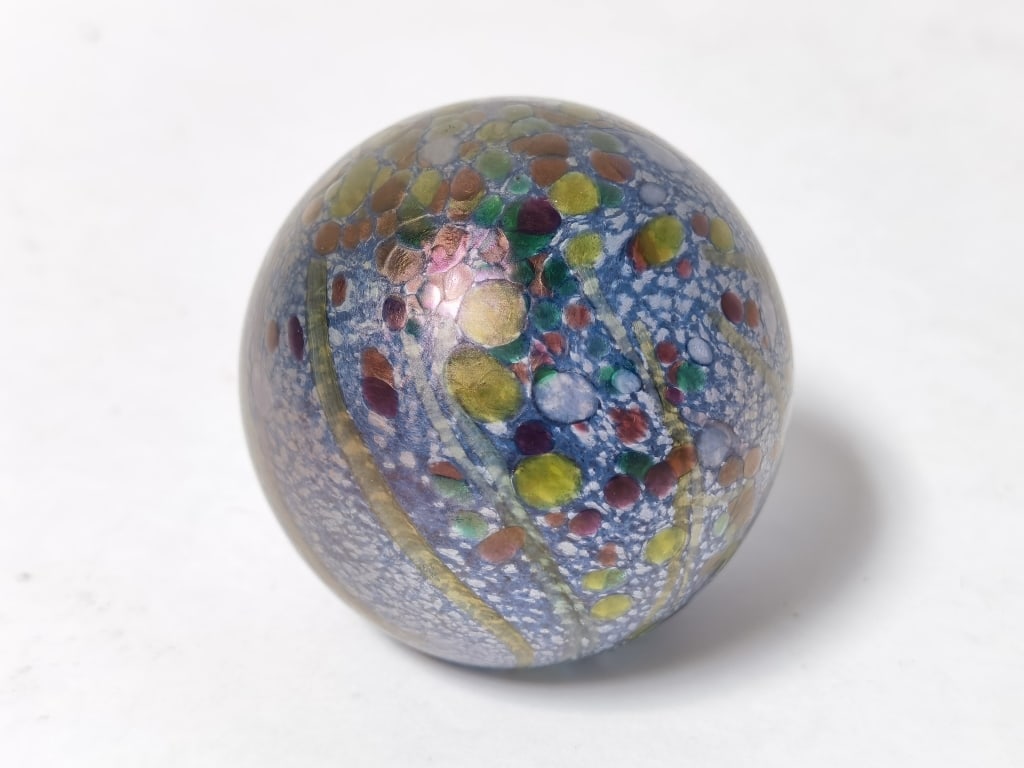 Isle of Wight Glass Iridescent Spatter Art Glass P (1 of 4)