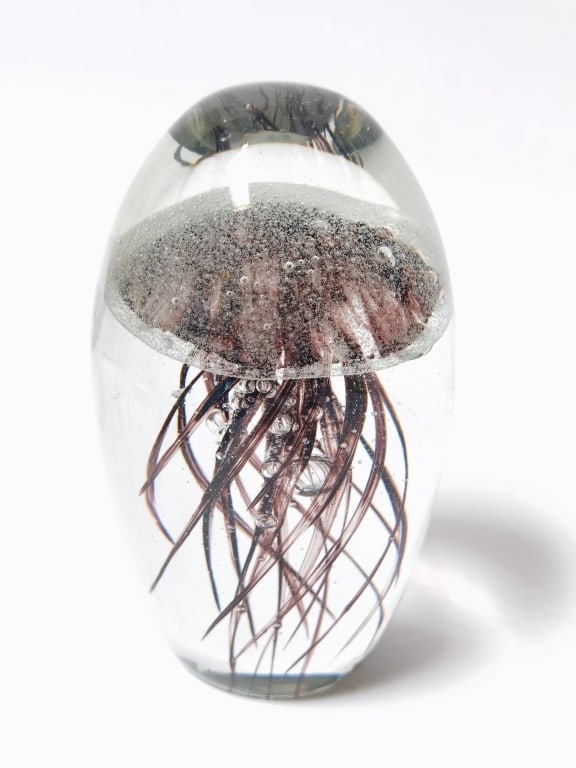 Vintage Murano Italy Amethyst Jellyfish Glass Pape (1 of 4)