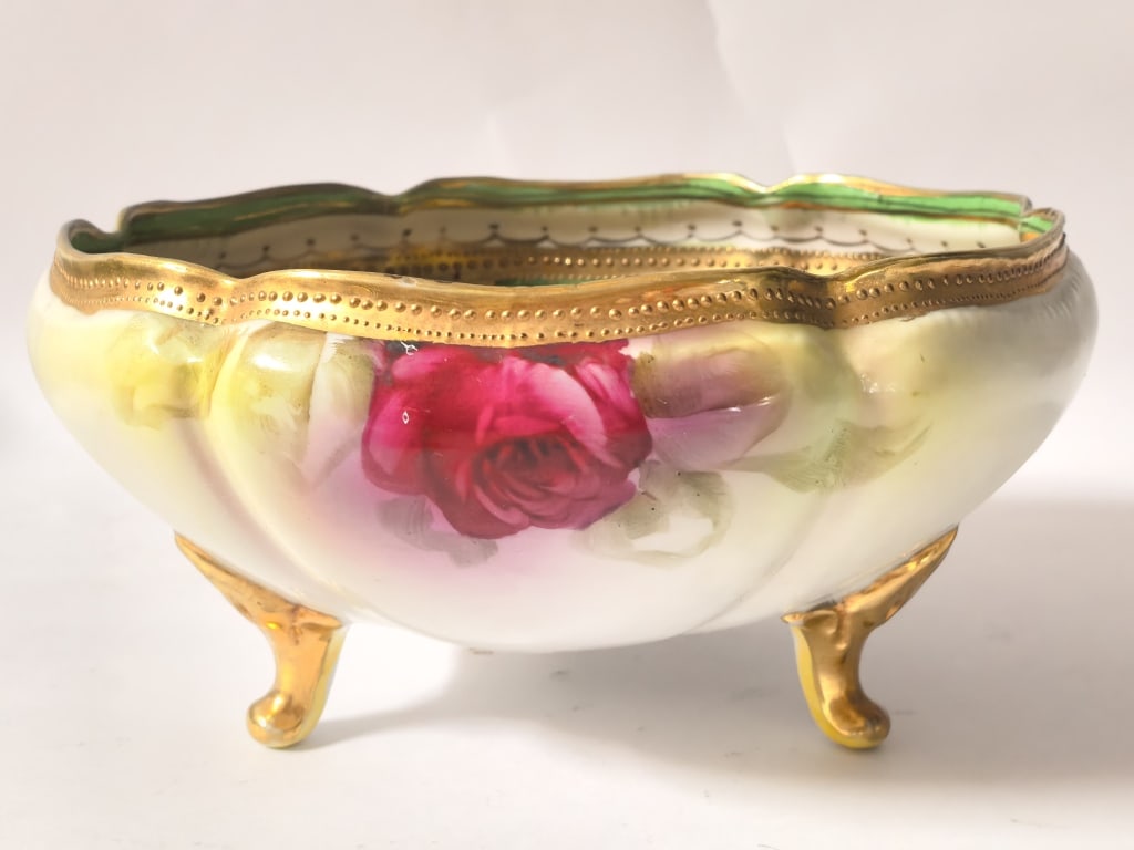 Vintage Nippon Hand Painted Porcelain Footed Bowl (1 of 8)