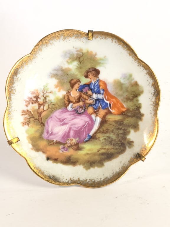 Vintage Miniature Limoges Decorative Porcelain Dis (1 of 6)