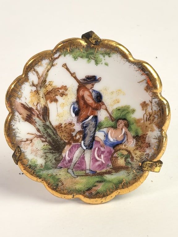 Vintage Miniature Limoges Decorative Porcelain Dis (1 of 3)