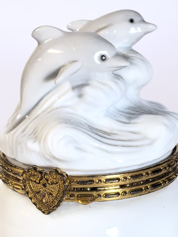 Dolphins Cresting Waves Hinged Porcelain Box - 3