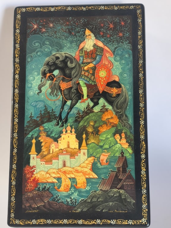 Signed Kholuy Russian Lacquer Box "Svyatogor" (1 of 9)