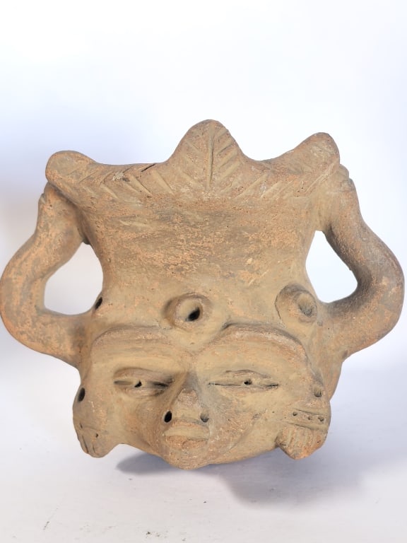 Pre-Columbian Style Terracotta Effigy Pot (1 of 4)