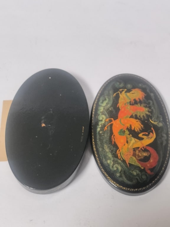 Signed Russian Lacquer Miniature Oval Box "Celest" - 10