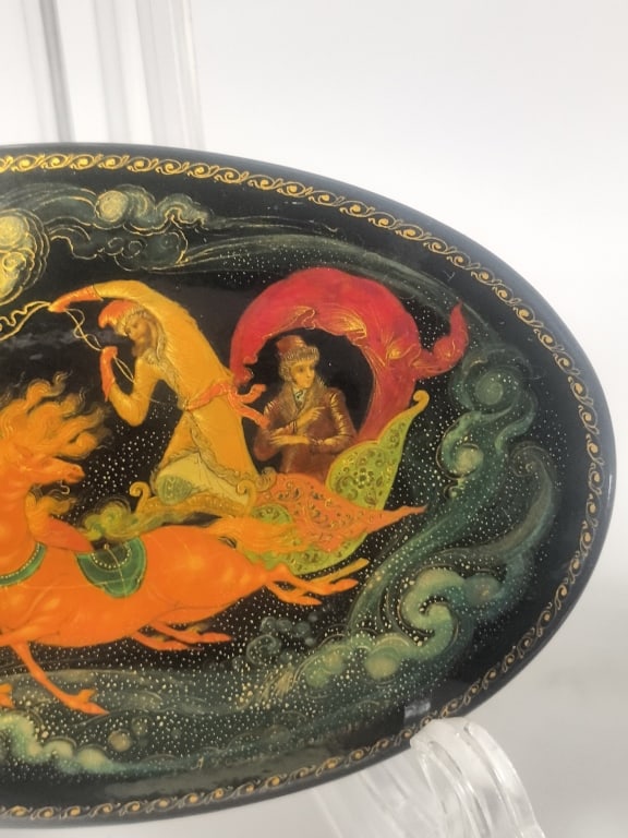 Signed Russian Lacquer Miniature Oval Box "Celest" - 4