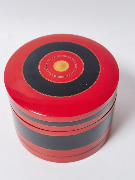Art Deco Style Lacquer Trinket Box - 2